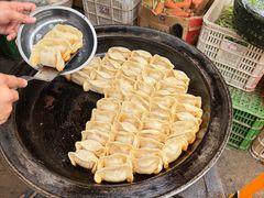 -锅贴大王南翔小笼(临沂二村店)