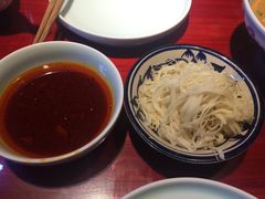 -窄巷子陕菜馆·地道陕西菜(粉巷店)