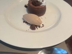 -db Bistro & Oyster Bar by Daniel Boulud(滨海湾金沙店)