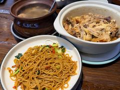 -民间瓦缸煨汤館(嵩山路店)