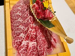上房三色牛肉船-上房火鍋(新天地店)