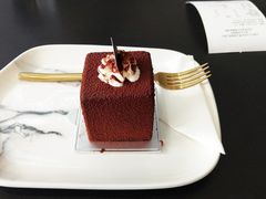 -UNI UNI(环亚凯瑟琳店)