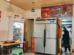 -毛毛老火锅(八年观音桥店)