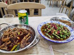 -江城燕子大排档(江汉路步行街店)