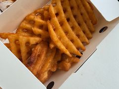 -必胜客(威高广场店)