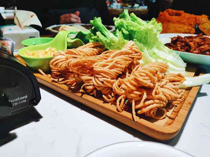 粗粮小厨(华山路店)-"粗粮小厨一个吃农家菜的地方定位精准,.