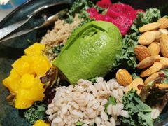 牛油果沙拉-小大董·烤鸭(凤凰汇店)