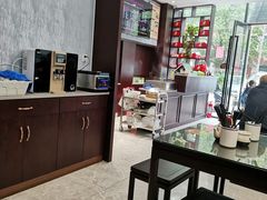 -鸿兴面馆馄饨小笼(稻香店)