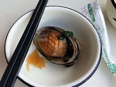 -鑫悦楼煎蟹·16年海鲜大排档