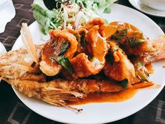 -Dash Teak House