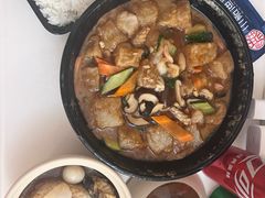-小船渔村•大连菜•大连焖鱼(黄河路店)