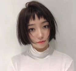 -Kraemer Paris  苏豪路易士·嘉玛发廊