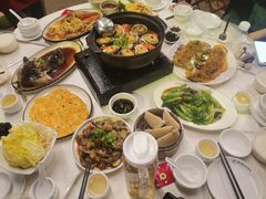 -琼大师东方烤乳猪(亚特兰蒂斯店)