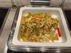 -南郊宾馆·风味自助餐厅·山东十六地市特色菜