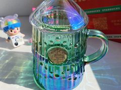 -星巴克臻选(上海虹桥新天地三店)