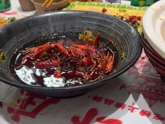 -肥肥虾庄·金牌油焖大虾(汉口城市广场店)