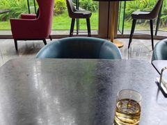 -星河吉酒店-BOND大堂吧·咖啡·简餐