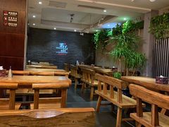 大堂-万记麻辣烫国展总店