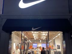 -NIKE北京赛特换季优惠店