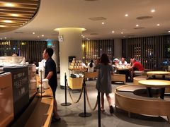 自助取餐区-星巴克(夏日百货店)
