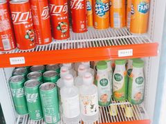 零售区-老乡鸡(武汉中南梅苑小区地铁站店)