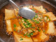 砂锅嫩豆腐-费大厨辣椒炒肉(通州万达店)