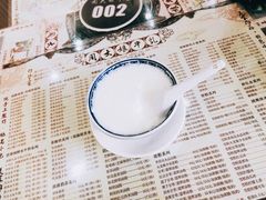 -周大娘牛乳(旧寨古村总店)