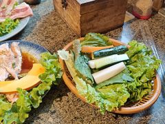 -梦山水日本烧肉(五四广场店)