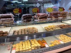 面包甜点陈列柜-稻香村(观前街店)