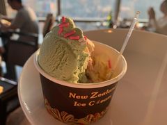 -怡豪大饭店·银顶旋转餐厅