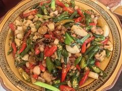 -老来福·非遗酸汤兔(凯旋路店)