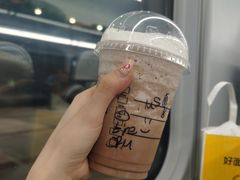 -星巴克(北京西站5号候车室)