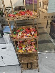 -镁连社·美联社