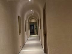 -灸春堂·艾灸·痛症·整脊连锁(之江银泰店)