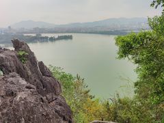 -星湖旅游景区七星岩