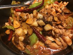 -云海肴·汽锅鸡·云南菜(天山百盛优客店)