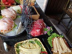 -湊湊火锅·茶憩(新中关购物中心店)
