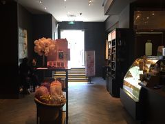 -星巴克臻选(南京金茂览秀城店)