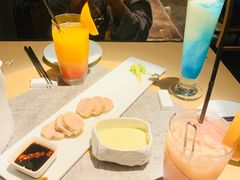 -穹六人间 people 6(岳阳路店)