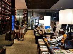 -茑屋书店(天目里店)