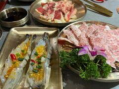 -围炉肉舍丹东海鲜烤肉·烤活鳗(步行街店)