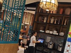 -黄泥岗·地道湖北菜(奥特莱斯店)