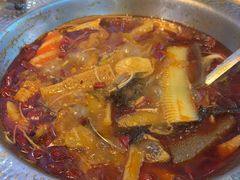 -鸡遇虾煲干锅火锅(小寨金莎店)