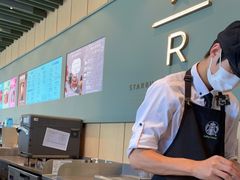 -星巴克臻选(郑州中原万达店)