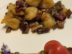 -箱美术馆私房菜(水晶郦城店)