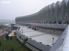 -济南奥林匹克体育中心体育场
