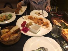 -Efes Turkish & Mediterranean Cuisine 艾菲斯餐厅(陆家嘴店)