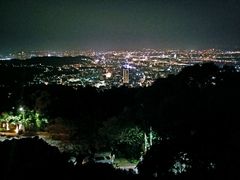 -草山夜未眠景观餐厅
