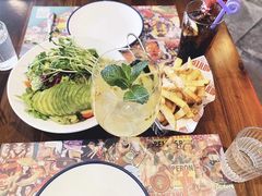 -BOTTEGA意库(中骏世界城店)