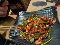 -何师烧烤Pro ·江湖川菜·小龙虾·精酿(太古里旗舰店)
